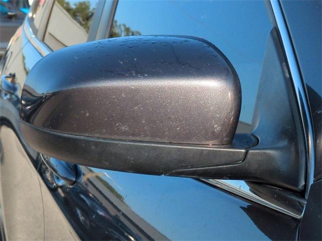 used 2015 Jeep Cherokee car, priced at $9,461