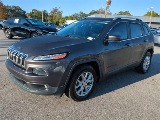 used 2015 Jeep Cherokee car, priced at $9,461