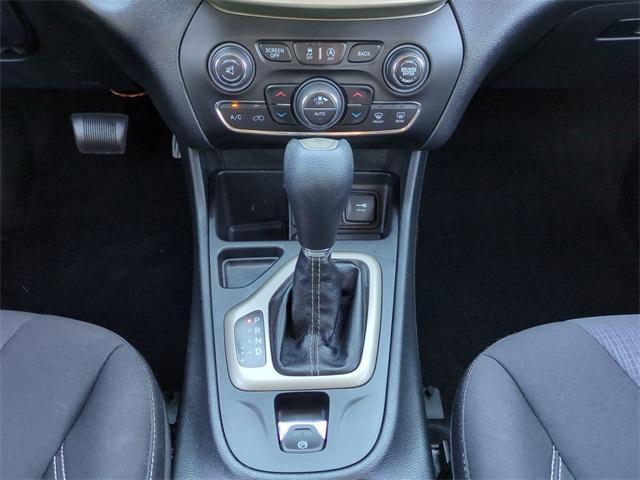 used 2015 Jeep Cherokee car, priced at $9,461