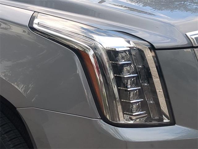 used 2020 Cadillac Escalade car, priced at $45,991