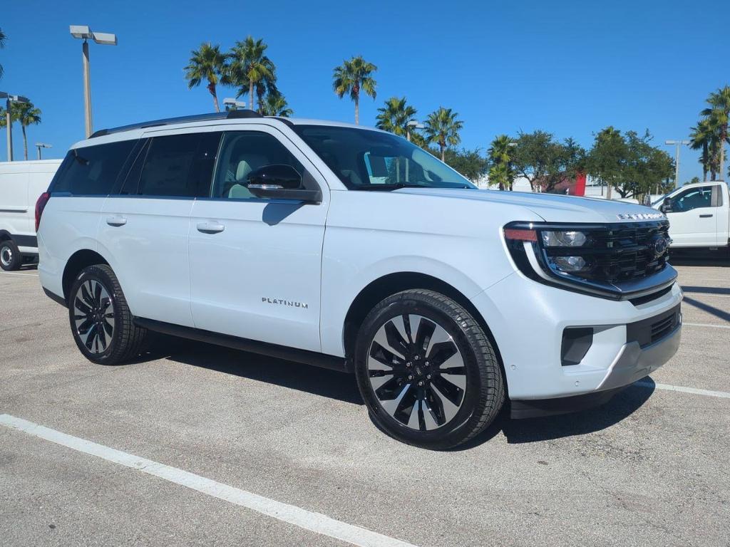 new 2025 Ford Expedition car, priced at $82,214