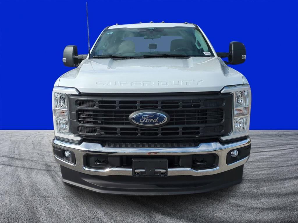 new 2025 Ford F-350 car, priced at $66,544