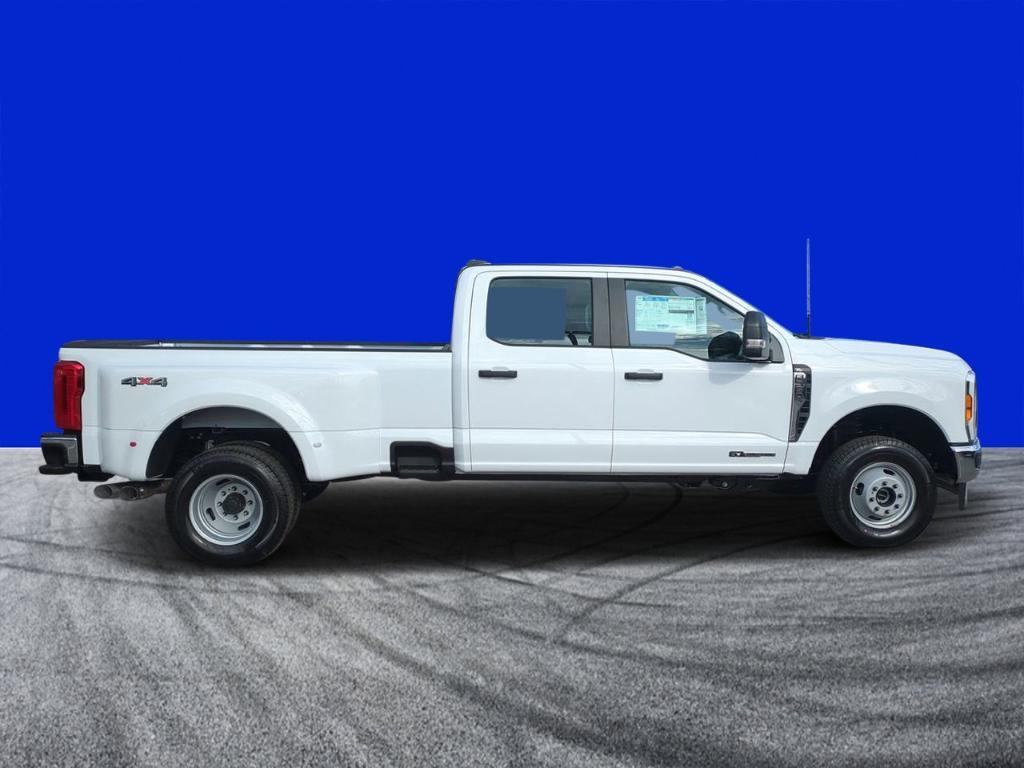 new 2025 Ford F-350 car, priced at $66,544