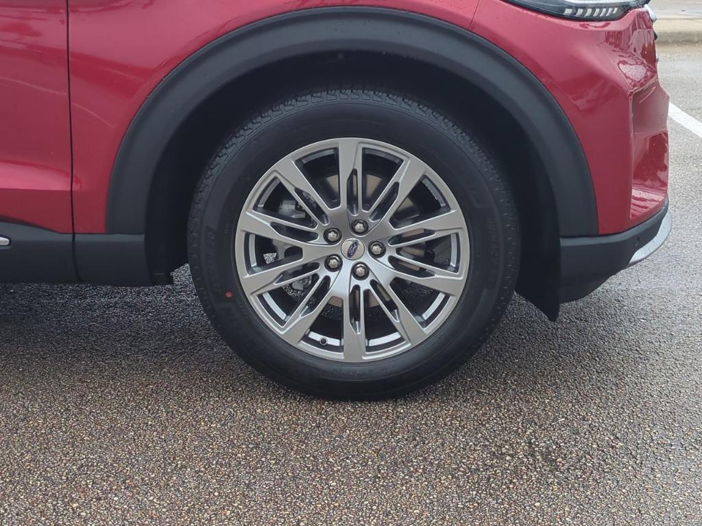new 2025 Ford Explorer car, priced at $57,529