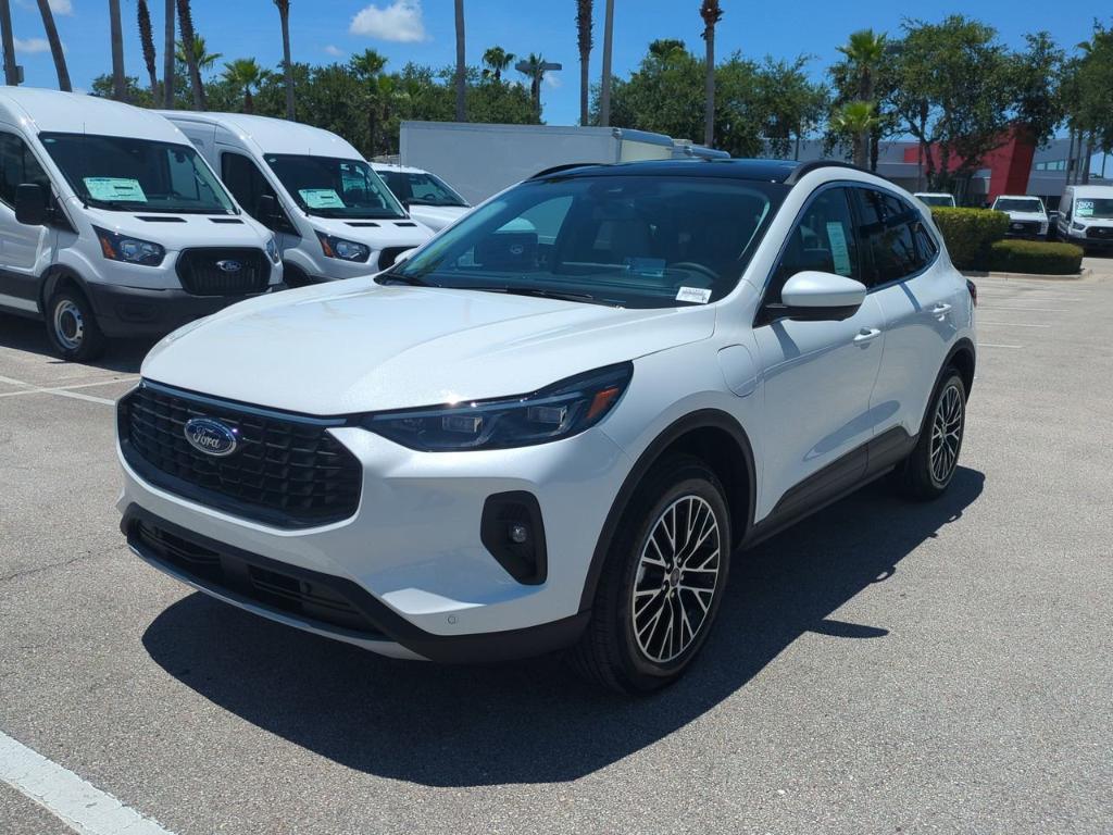 new 2025 Ford Escape car, priced at $43,015