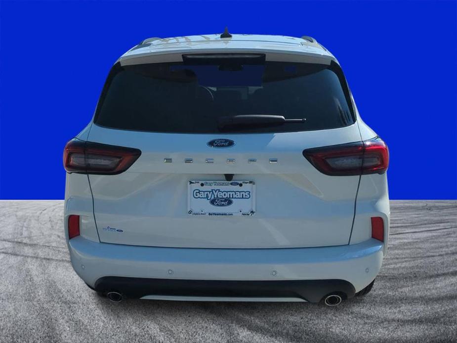 new 2024 Ford Escape car, priced at $33,333