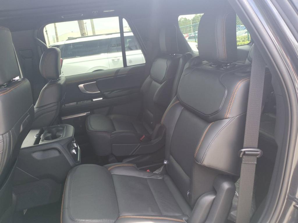 new 2025 Ford Expedition car, priced at $83,520