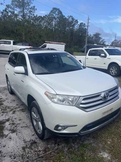 used 2012 Toyota Highlander car, priced at $13,995