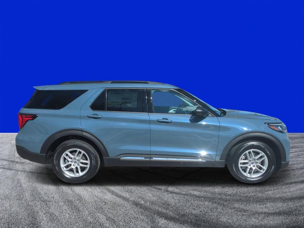 new 2025 Ford Explorer car, priced at $42,654