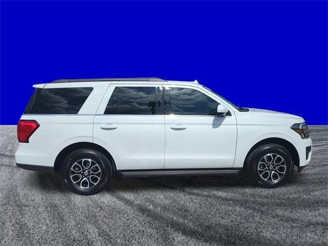 used 2024 Ford Expedition car, priced at $48,655