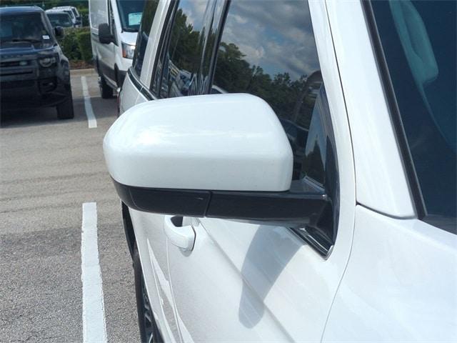 used 2024 Ford Expedition car, priced at $48,655