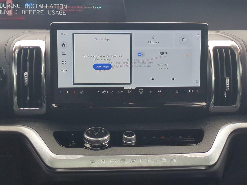 new 2025 Ford Expedition car, priced at $83,025