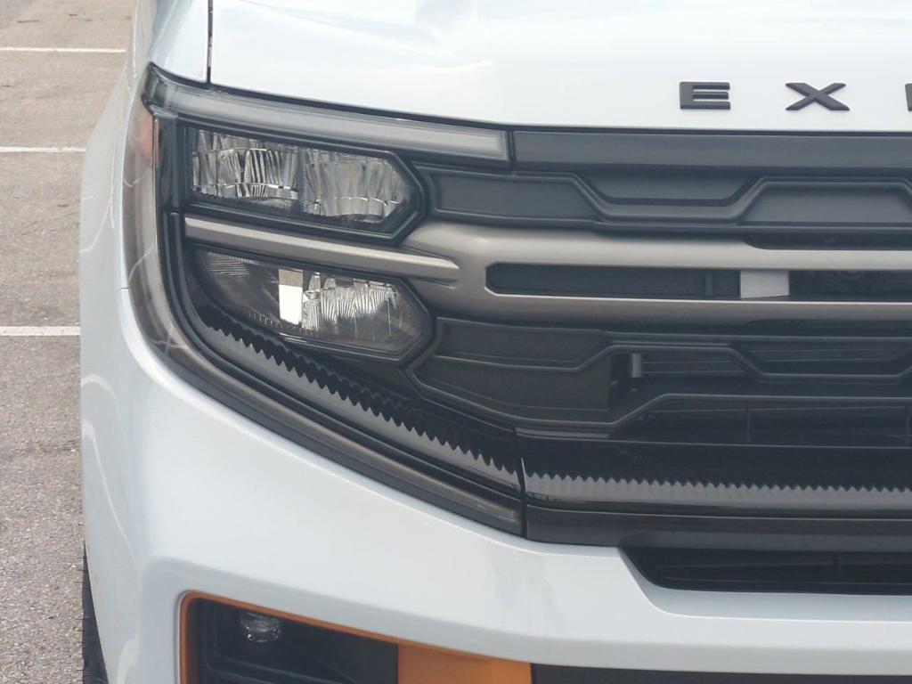 new 2025 Ford Expedition car, priced at $83,025