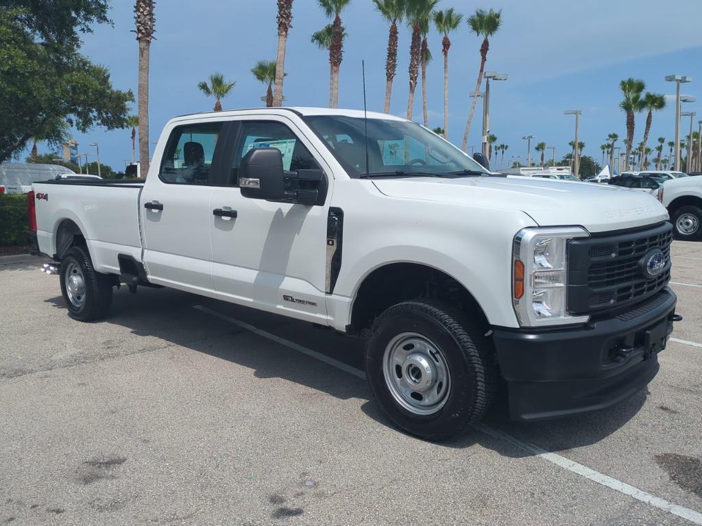 new 2025 Ford F-350 car, priced at $65,695