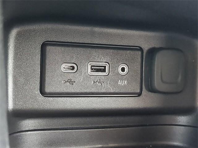 used 2022 Chevrolet Equinox car, priced at $22,992