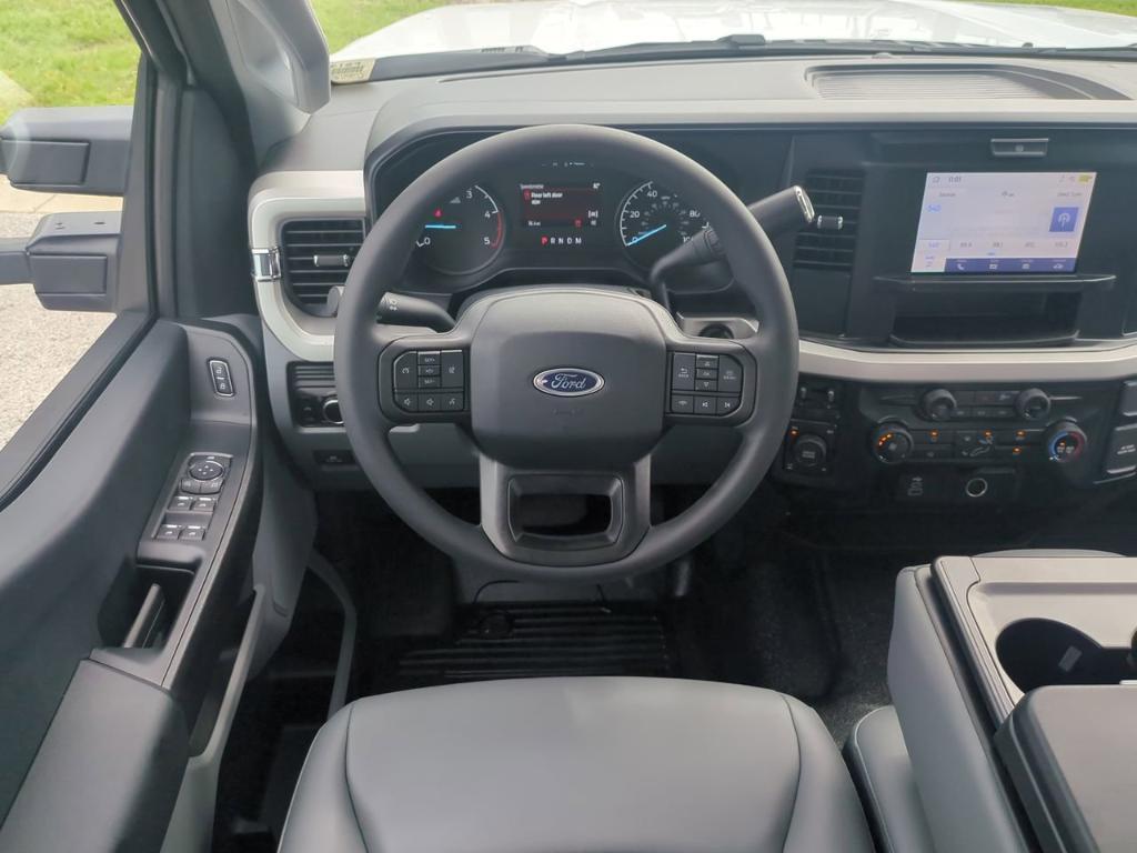 new 2025 Ford F-350 car, priced at $65,695