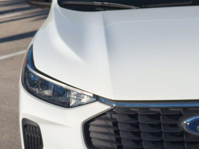 new 2026 Ford Escape car, priced at $33,149