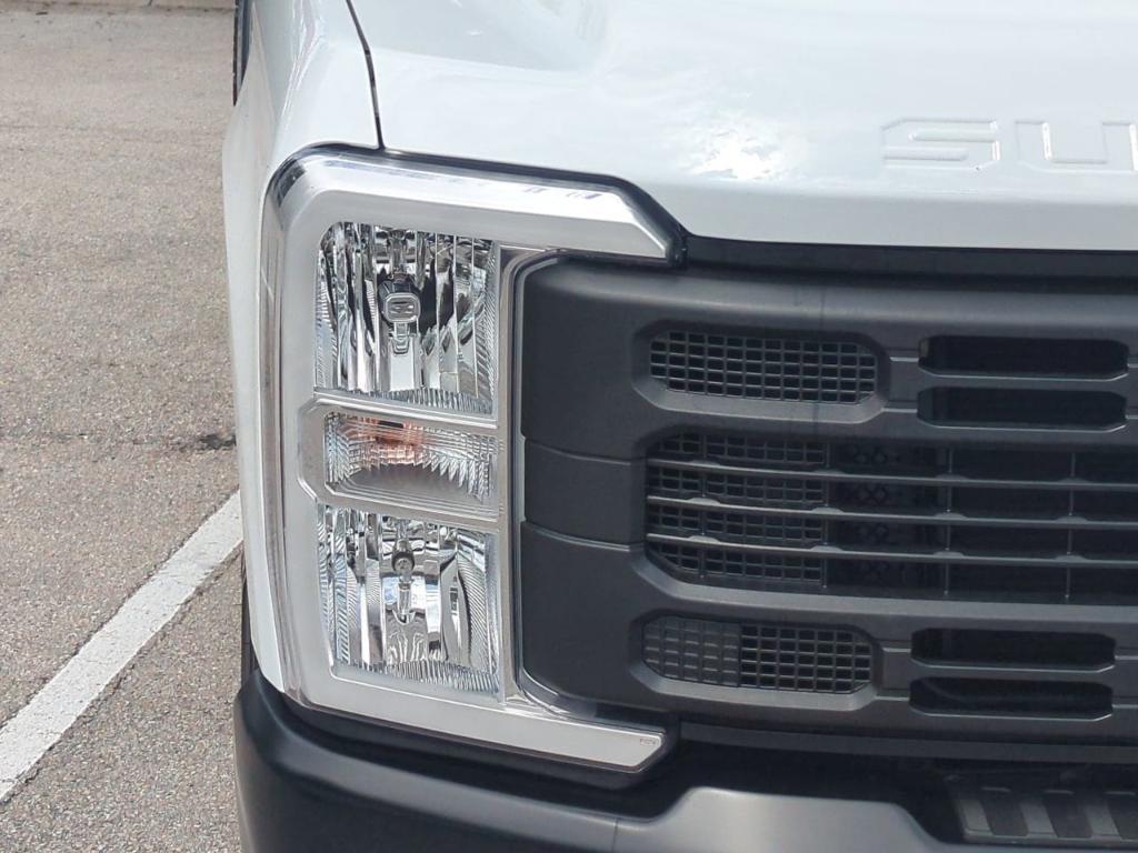 new 2025 Ford F-250 car, priced at $51,965