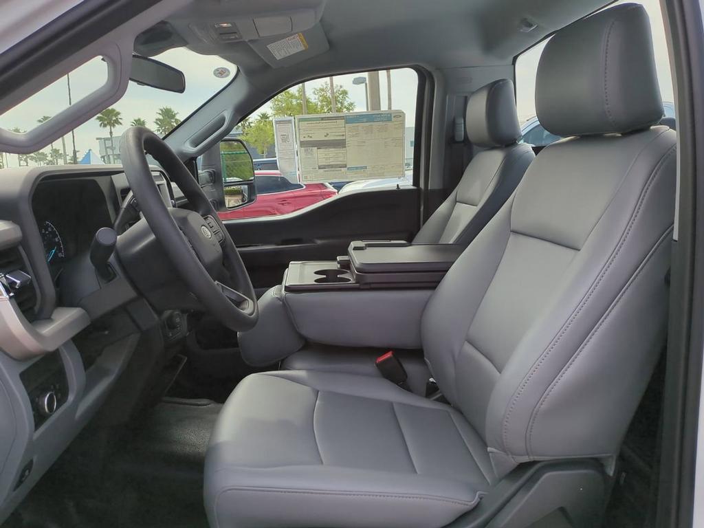 new 2025 Ford F-250 car, priced at $51,055