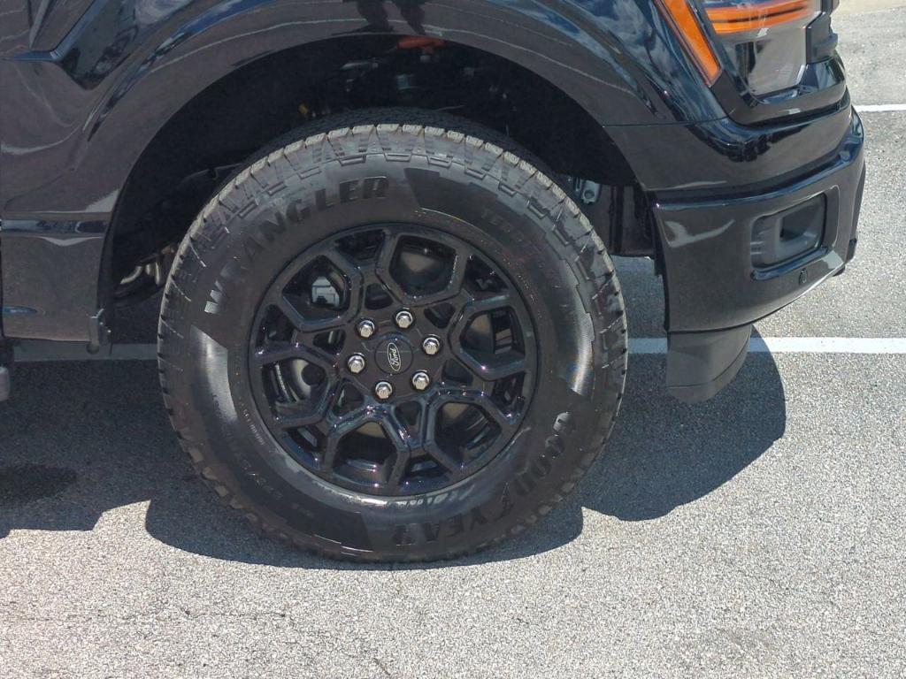 new 2025 Ford F-150 car, priced at $69,164
