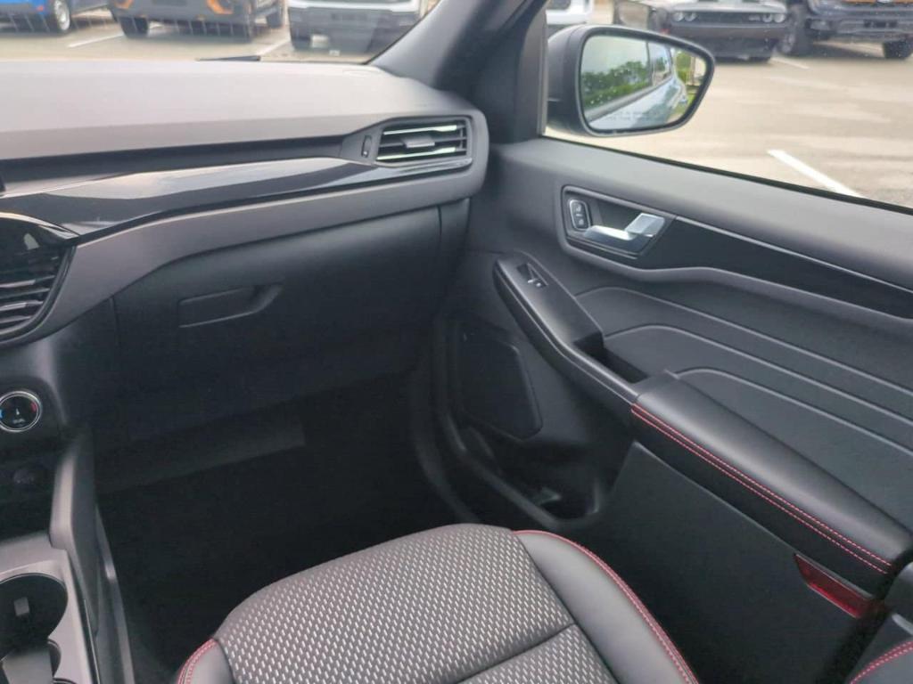 new 2025 Ford Escape car, priced at $32,985