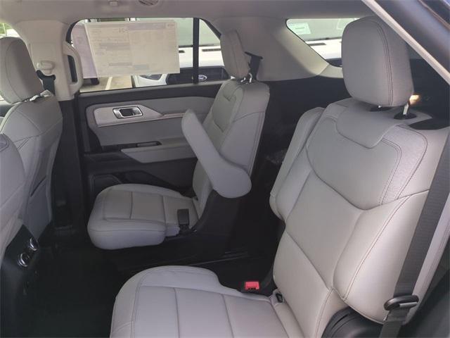 new 2025 Ford Explorer car, priced at $46,120
