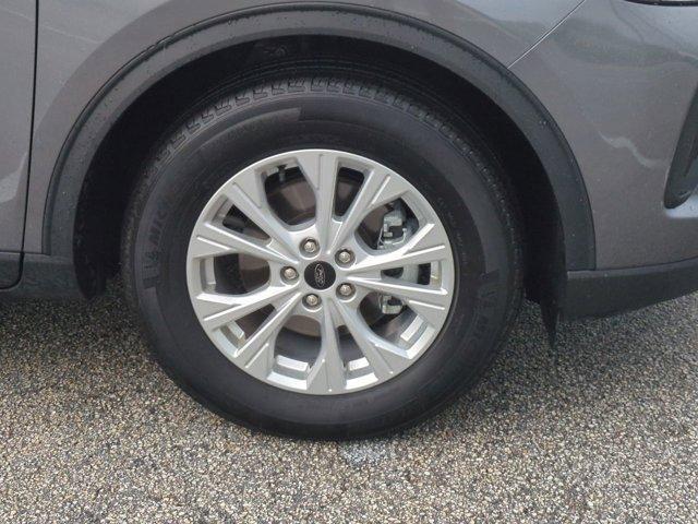used 2024 Ford Escape car, priced at $25,999
