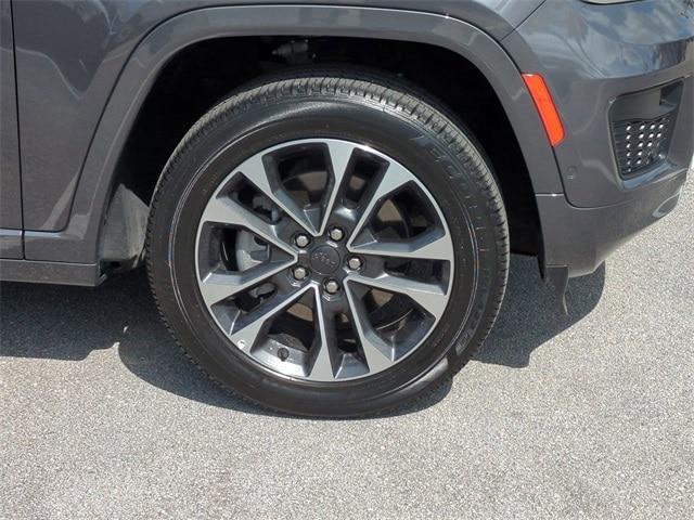 used 2024 Jeep Grand Cherokee L car, priced at $54,631