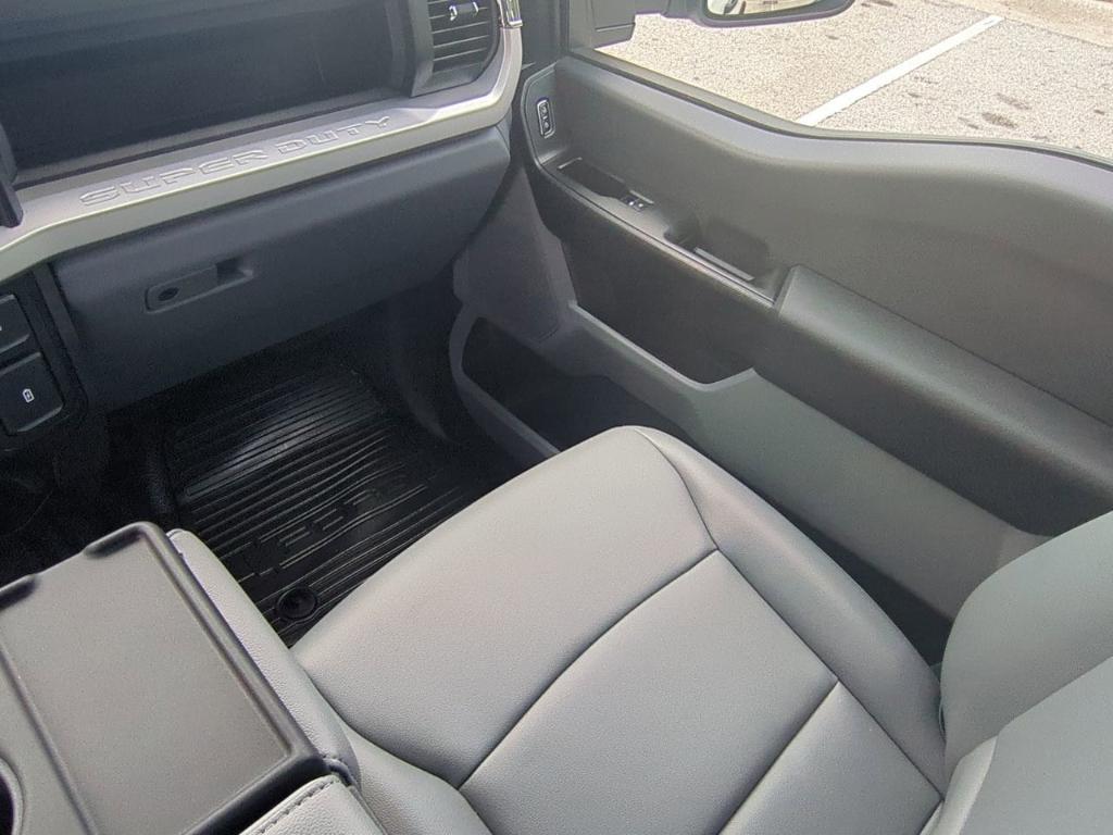 new 2025 Ford F-250 car, priced at $50,835