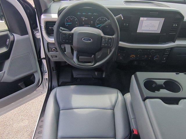new 2025 Ford F-250 car, priced at $60,359