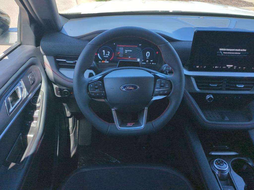 new 2025 Ford Explorer car, priced at $58,574