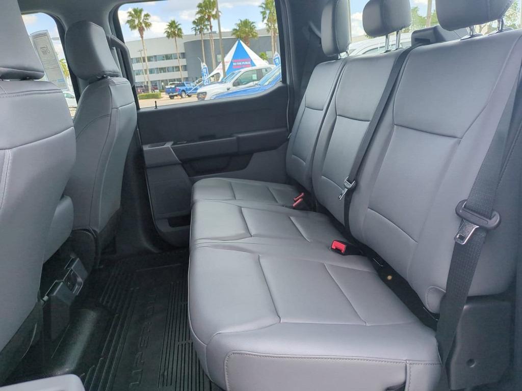 new 2025 Ford F-250 car, priced at $65,970