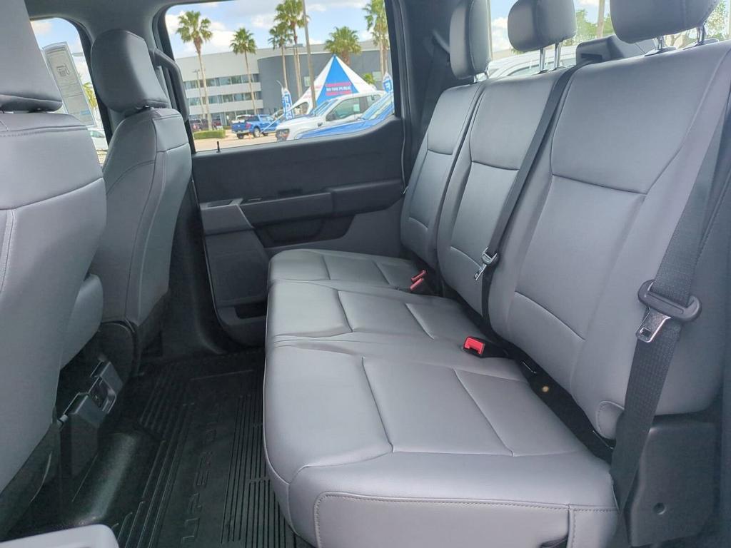 new 2025 Ford F-250 car, priced at $64,470