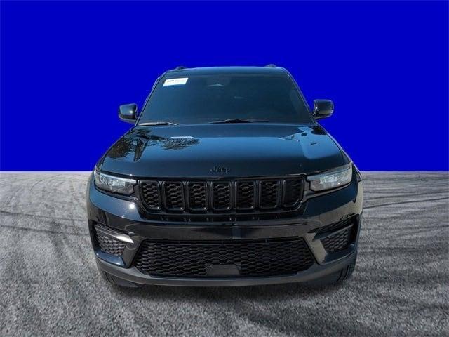 used 2024 Jeep Grand Cherokee car, priced at $29,435