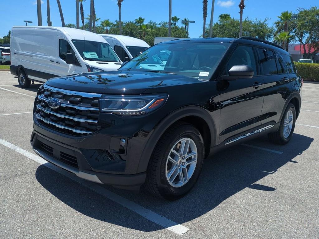 new 2025 Ford Explorer car, priced at $45,645