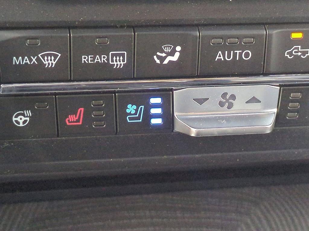 new 2025 Ford F-350 car, priced at $93,950
