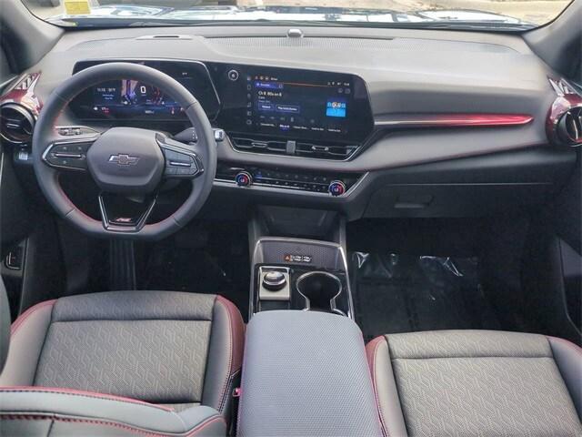 used 2025 Chevrolet Equinox car, priced at $31,406