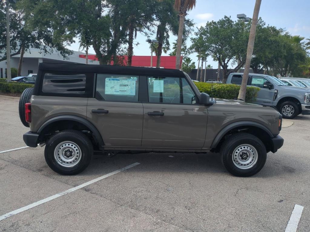 new 2025 Ford Bronco car, priced at $42,001