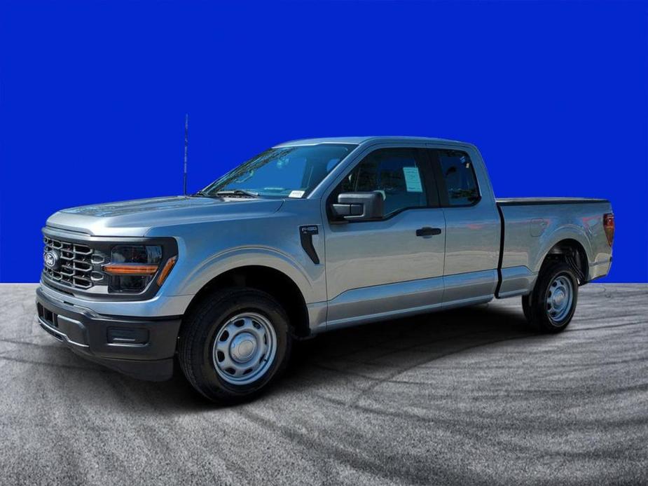 new 2024 Ford F-150 car, priced at $42,989