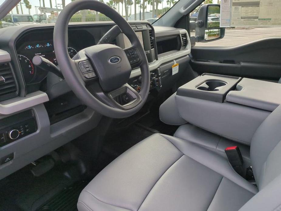 new 2024 Ford F-250 car, priced at $43,309