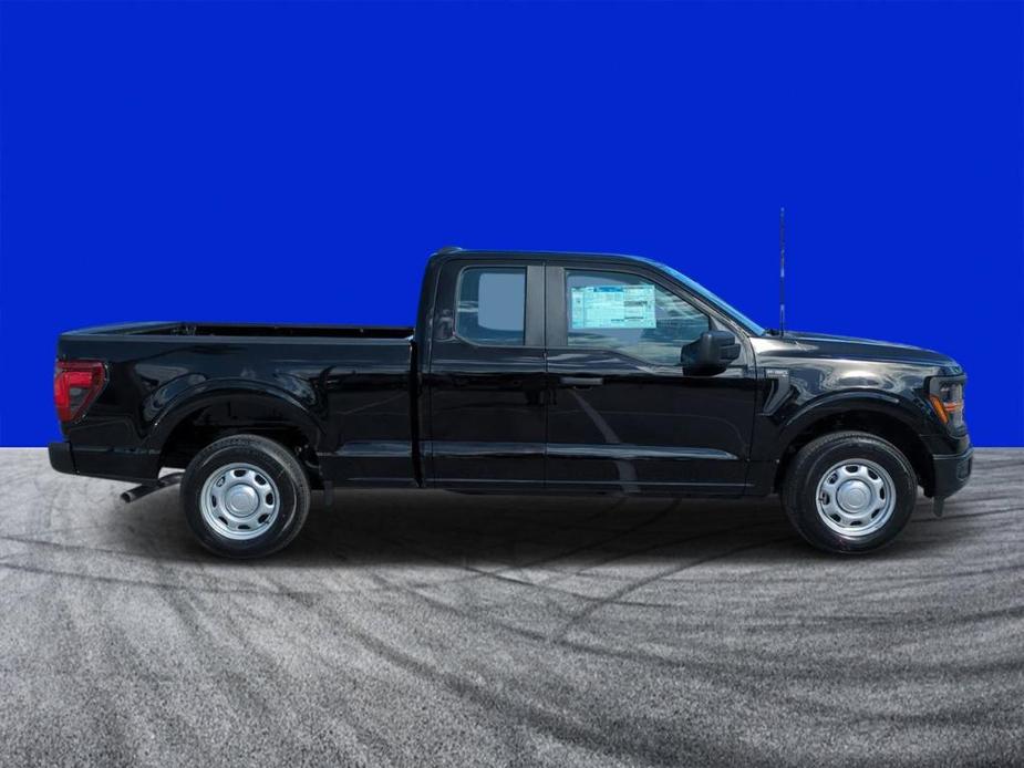 new 2024 Ford F-150 car, priced at $42,989