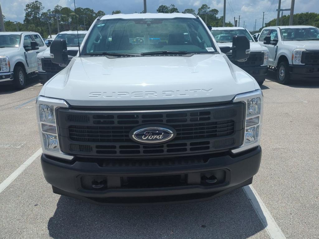 new 2025 Ford F-250 car, priced at $45,895