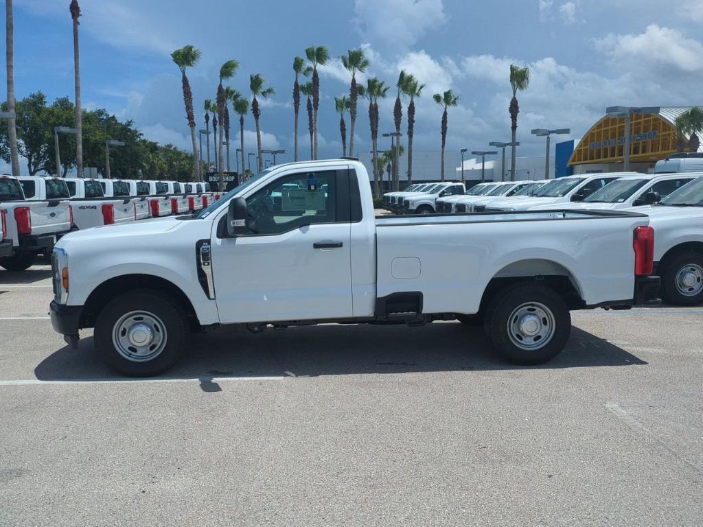 new 2025 Ford F-250 car, priced at $45,895