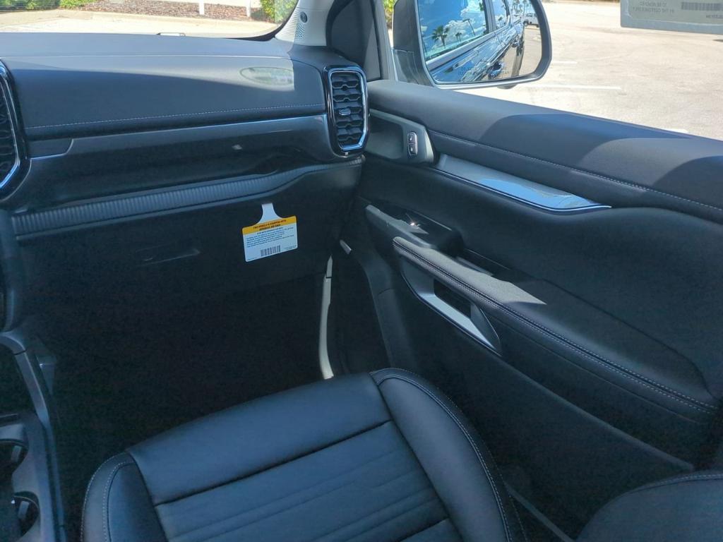 new 2025 Ford Ranger car, priced at $53,059