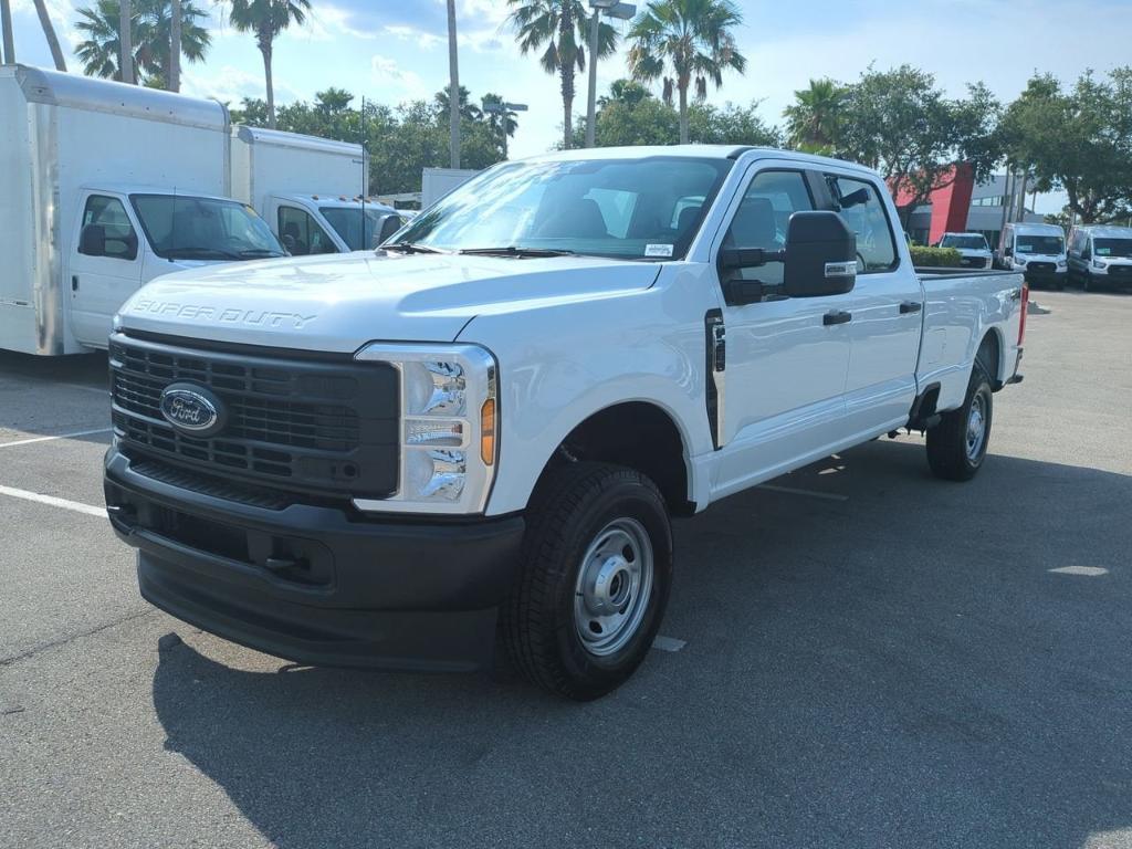 new 2025 Ford F-350 car, priced at $54,620