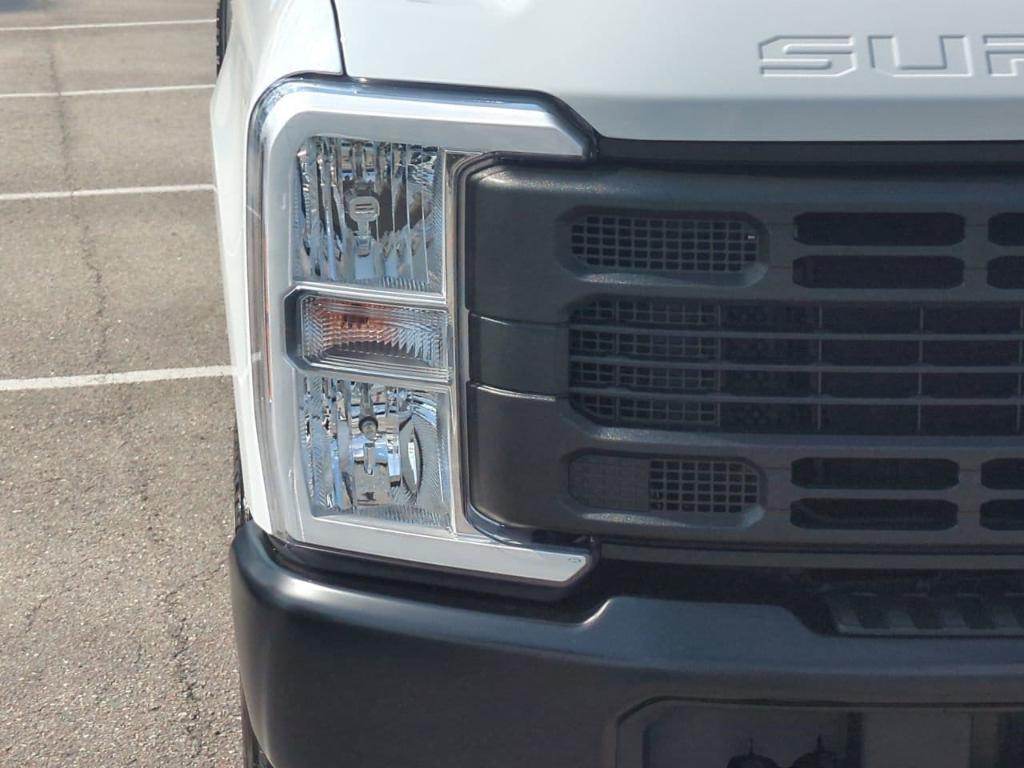 new 2025 Ford F-350 car, priced at $54,620