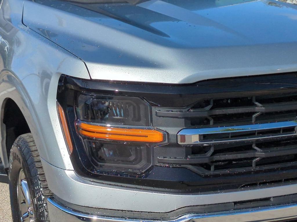 new 2024 Ford F-150 car, priced at $46,380