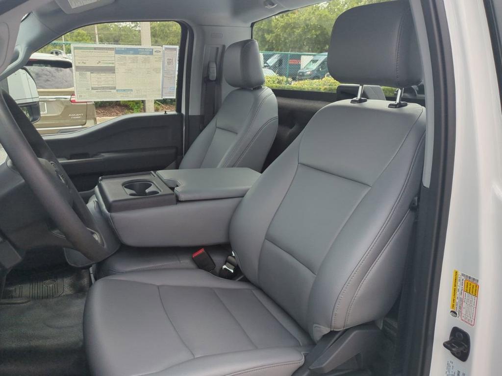 new 2025 Ford F-250 car, priced at $45,895