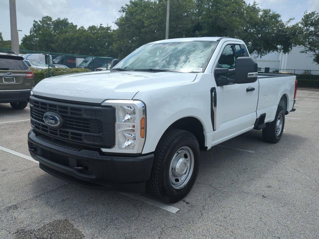 new 2025 Ford F-250 car, priced at $45,895