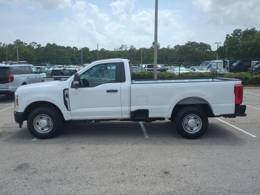new 2025 Ford F-250 car, priced at $45,895